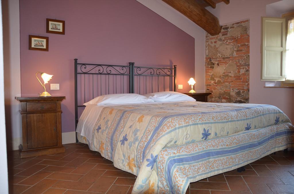 Agriturismo Al Podere Di Rosa Lucca Exteriör bild